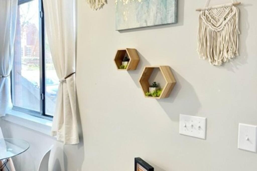 Apartmán Townhouse In Uptown King Bed-Wi-Fi-Free Parking-Pool Charlotte Exteriér fotografie