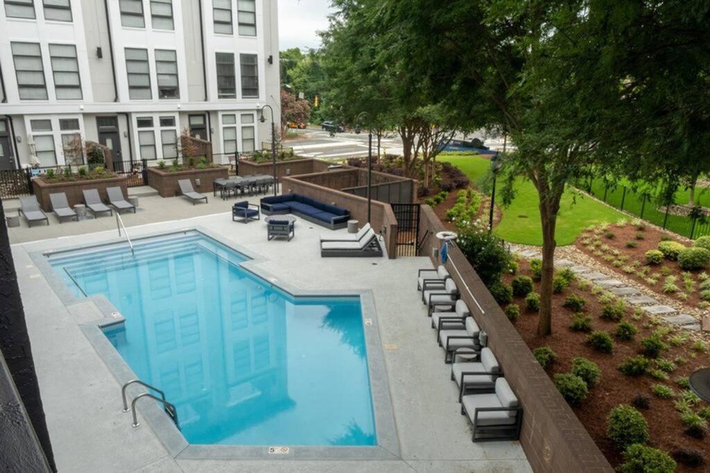Apartmán Townhouse In Uptown King Bed-Wi-Fi-Free Parking-Pool Charlotte Exteriér fotografie